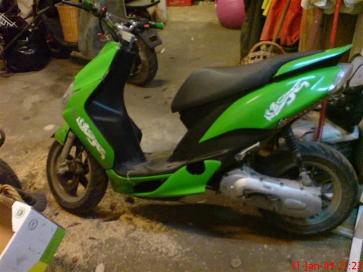 Yamaha Jog R $ solgt $ billede 2