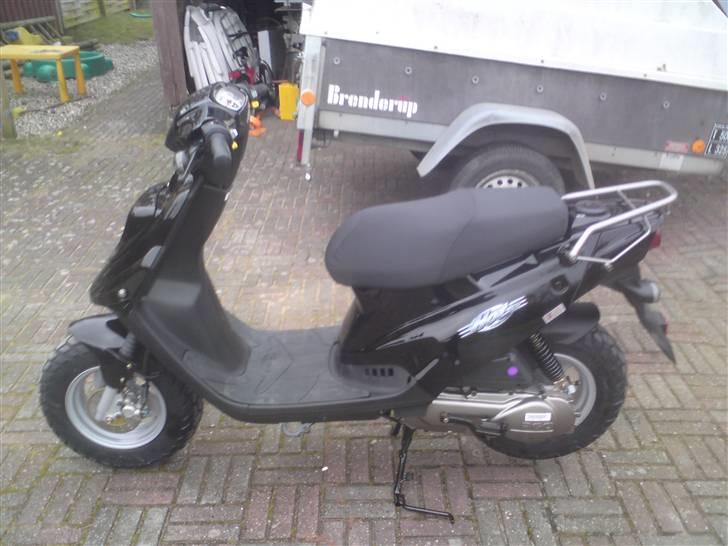 PGO hot 50 billede 1