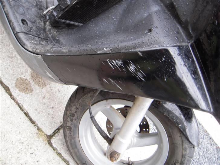 Aprilia sonic lc solgt. - lidt ridser er der jo altid . billede 7