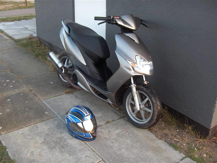 Yamaha Jog R ***SOLGT** billede 2