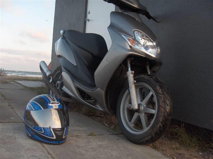Yamaha Jog R ***SOLGT** billede 3