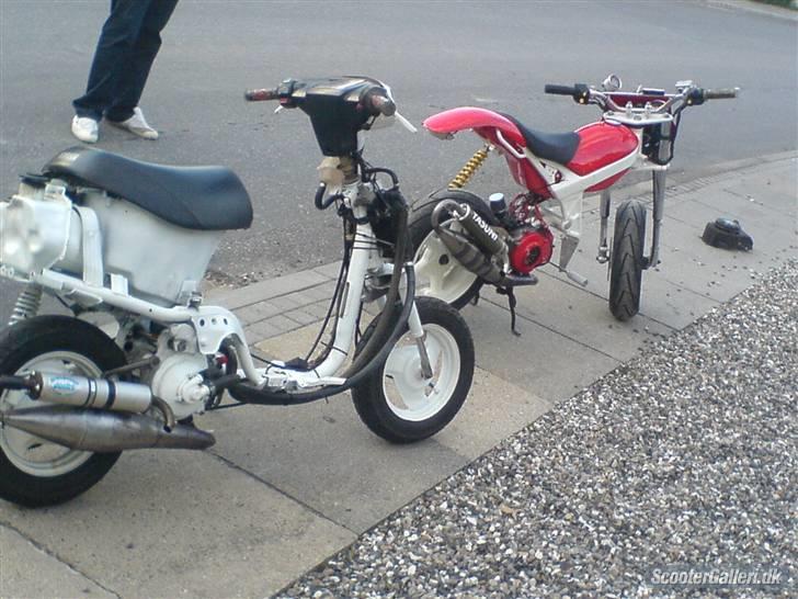 Suzuki Street Magic  SOLGT billede 3