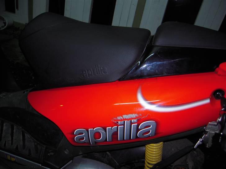 Aprilia sr 50 lc dd 30'er SOLGT - der er lige en træls rids der .. billede 11
