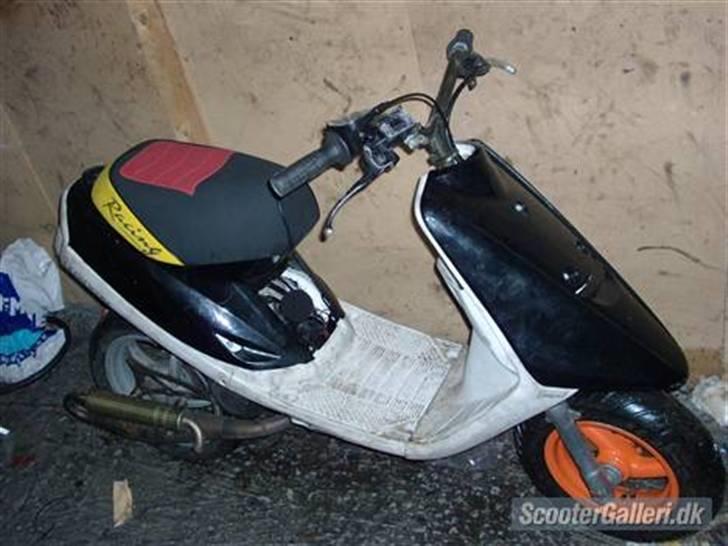 Yamaha jog as mhr solget billede 2