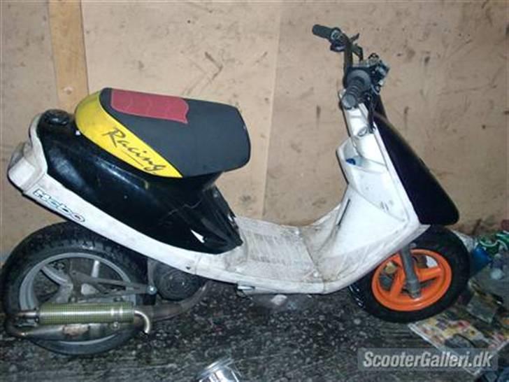 Yamaha jog as mhr solget billede 3