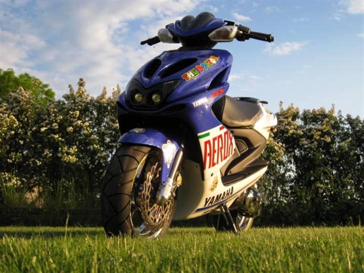 Yamaha AEROX  ROSSIE  billede 5