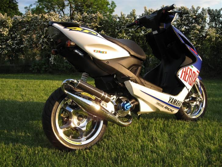 Yamaha AEROX  ROSSIE  billede 8