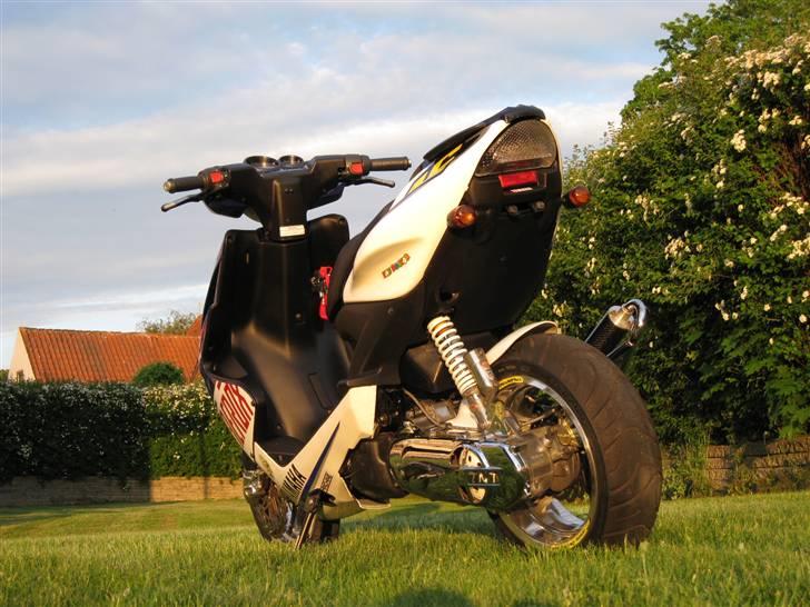 Yamaha AEROX  ROSSIE  billede 12