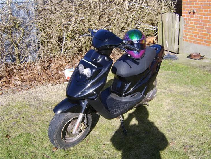 {{currentPhoto.altText}} billede {{currentPhoto.number}}