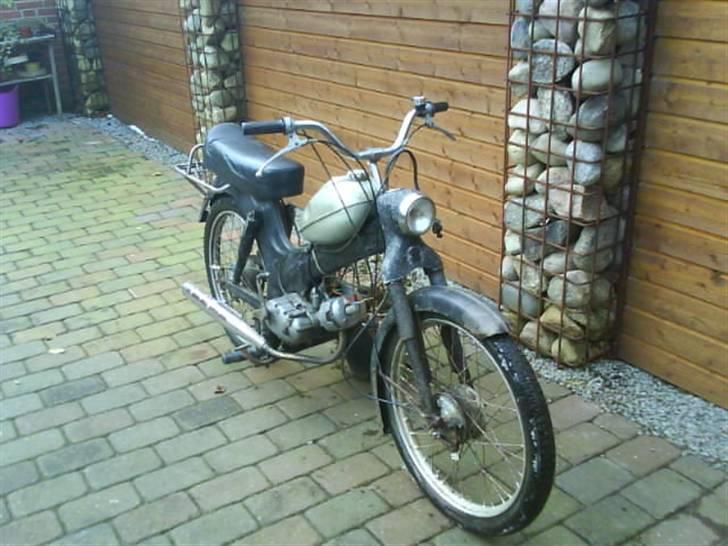 Puch ms 50 ( 80% færdig ) - ( FØR ) billede 2
