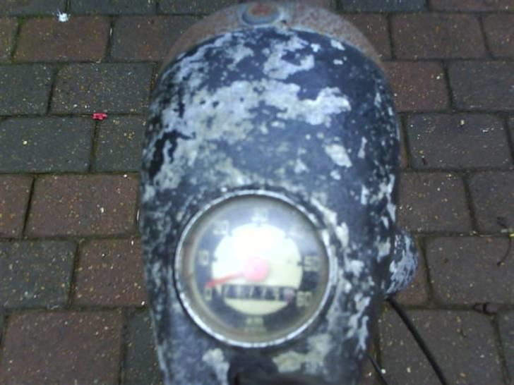 Puch ms 50 ( 80% færdig ) - ( FØR ) er malt sort nu billede 9