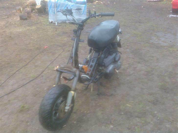 Peugeot Buxy *Vinterged* (SOLGT) billede 2