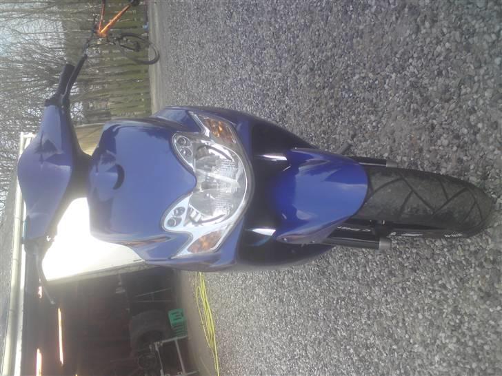 Yamaha jog R  (solgt) billede 2