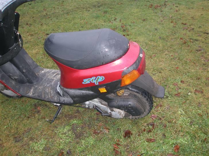 Piaggio Zip - SOLGT !! billede 4