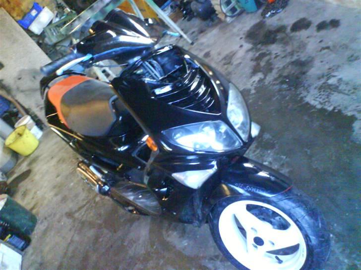 Peugeot speedfigt 2 solgt wrc - sådan kom hun til af se ud  billede 6