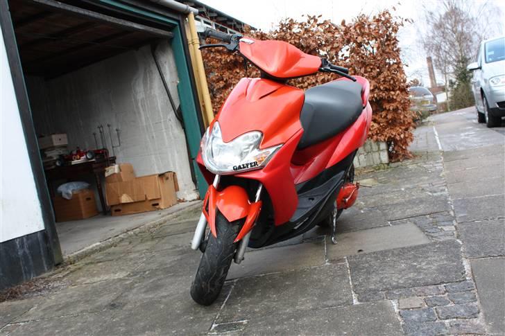 Yamaha Jog R. R-setup AC @ Solgt - Front.  billede 1