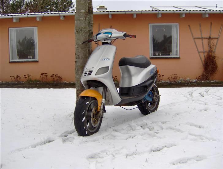Piaggio zip byttet billede 1