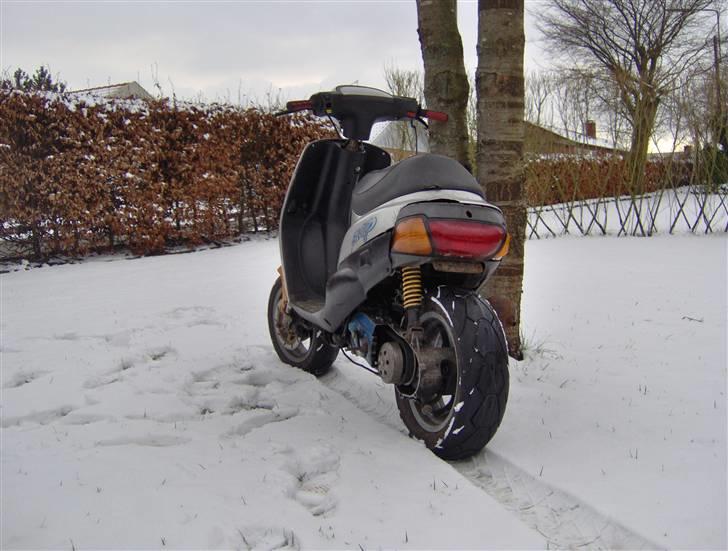 Piaggio zip byttet billede 3