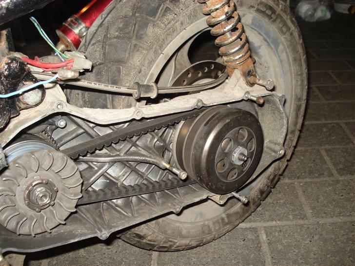 Yamaha jog evo projekt 09 solgt billede 9