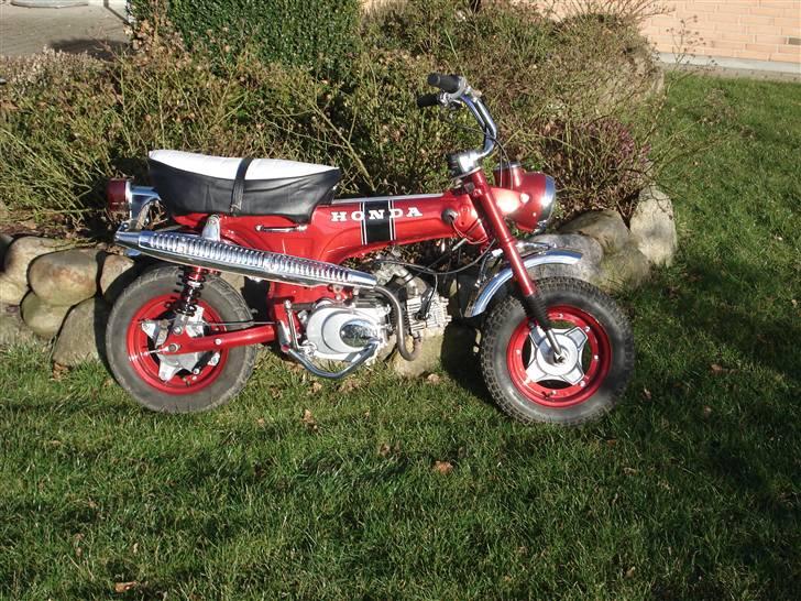 Honda dax st50  - sådan se den ud efter renovering billede 1