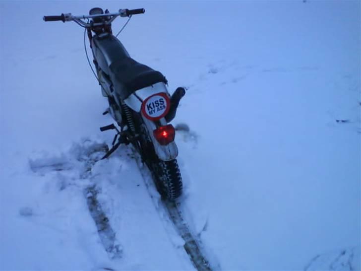 Yamaha Fs1 4 Gear # SOLGT #  - hehe :b . bagfra  ( og lille besked til dem jeg overhæler :b )  billede 5
