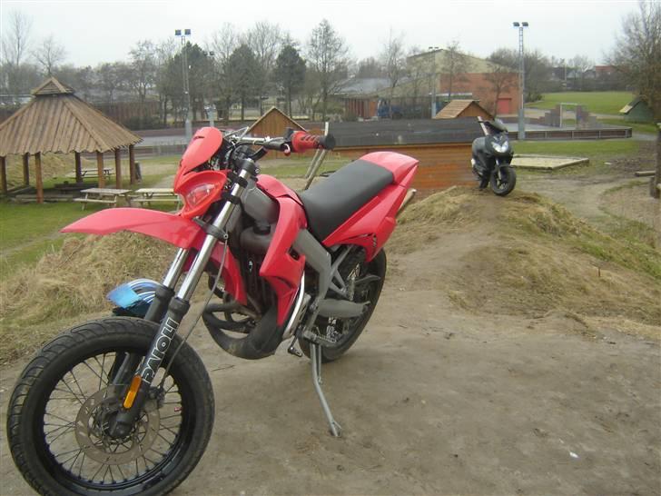 Gilera RCR LC DD - taget af politiet - Bmx bane i Snejbjerg billede 3