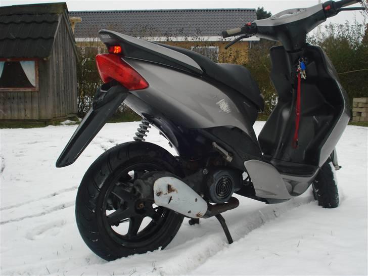 Yamaha Jog R ( SOLGT) billede 5