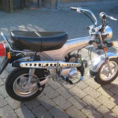 Honda dax kopi byttet