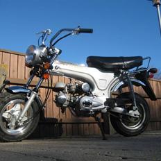 Honda dax kopi byttet