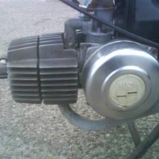 Puch maxi k .,;:SOLGT:;,.