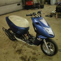 Aprilia Sonic MHR LC Byttet