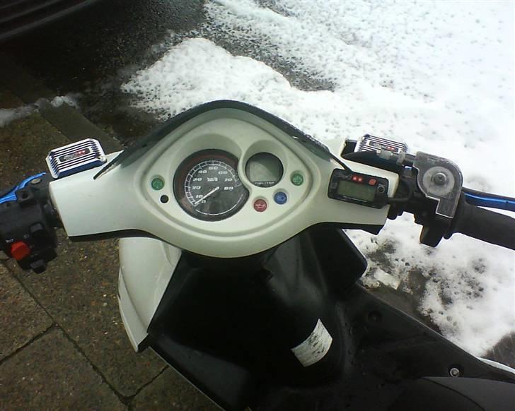 Yamaha jog r lc billede 5