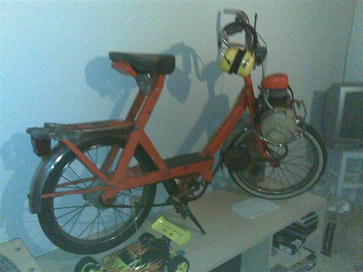 Velo Solex 5000 - Står inde i varmen ;) Undskyld billedkvaliteten. billede 19