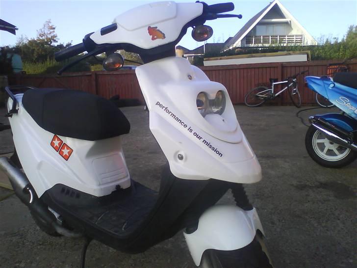 PGO hot 50 Byttet til Smx billede 8