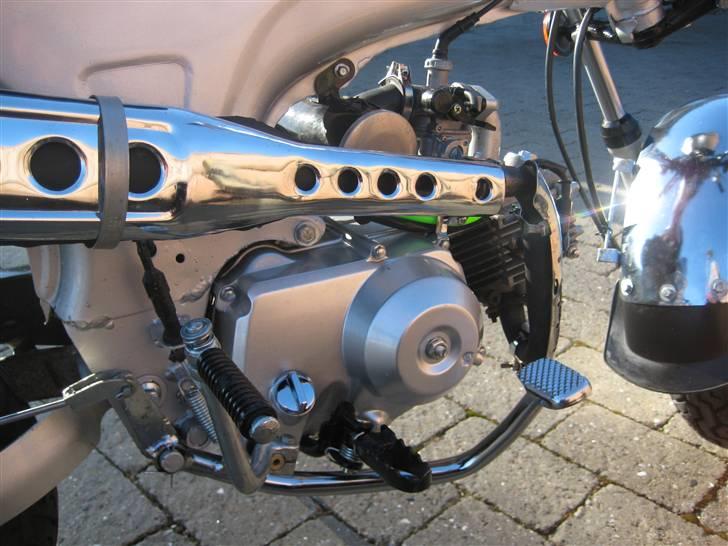 Honda dax kopi byttet billede 8