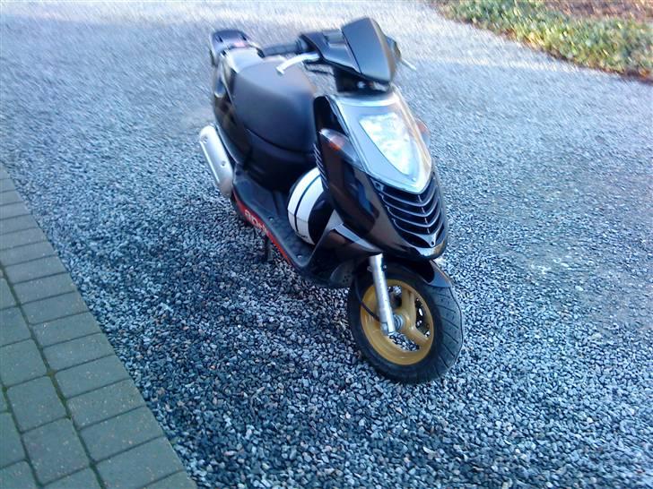 Aprilia sonic billede 2