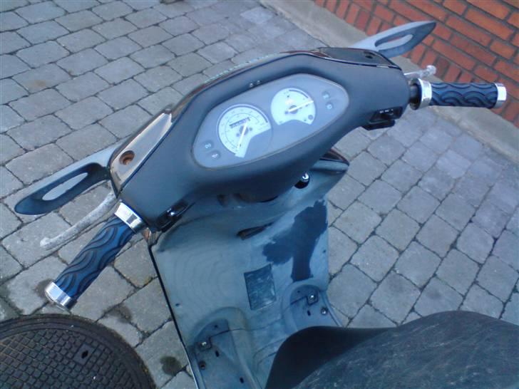 Aprilia Rally *SOLGT!* billede 8