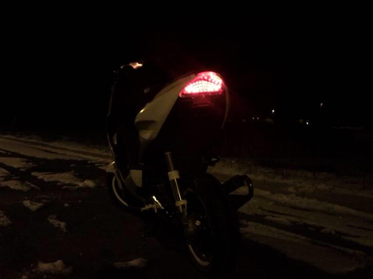 Yamaha Aerox / MBK Nitro Solgt billede 8