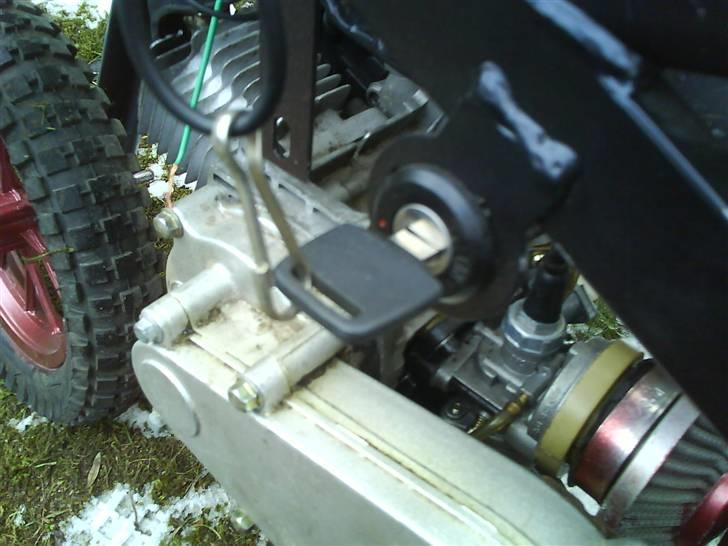 MiniBike 49cc - sændingslås billede 4