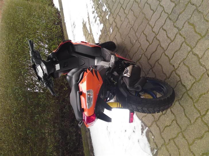 Aprilia SR 50 R  billede 3