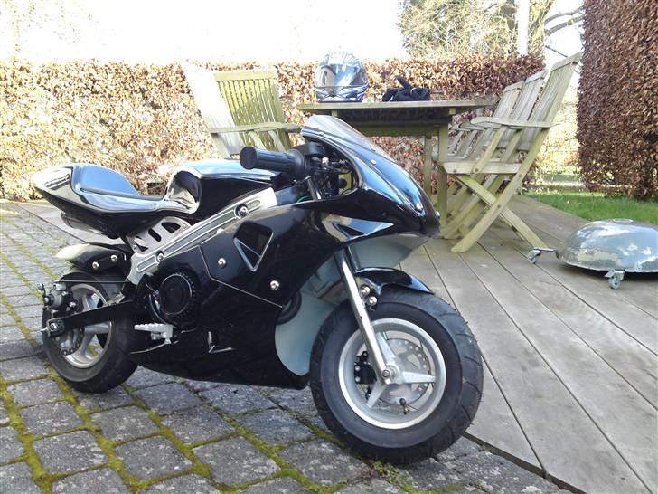 MiniBike        Pocketbike - SOLGT - Sådan ser den ud normalt..... KEDELIGT!! billede 14