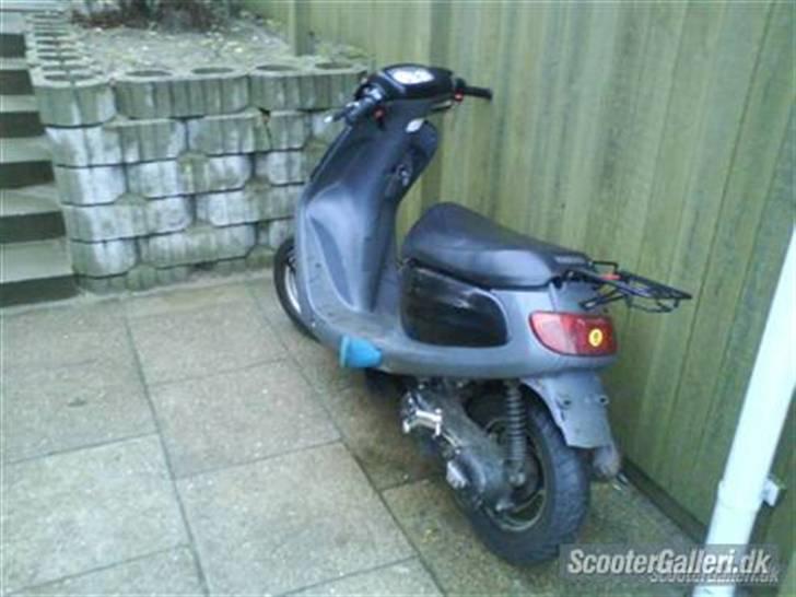 Yamaha Jog space (Solgt) billede 3