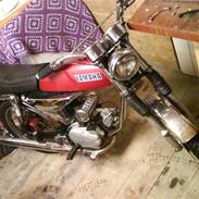 Yamaha dx 4 gear (solgt)