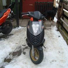 Aprilia sonic gp (solgt)