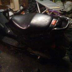 Aprilia rally byttet til hot50