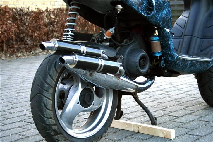 Piaggio typhoon solgt/byttet - sommer billede 6