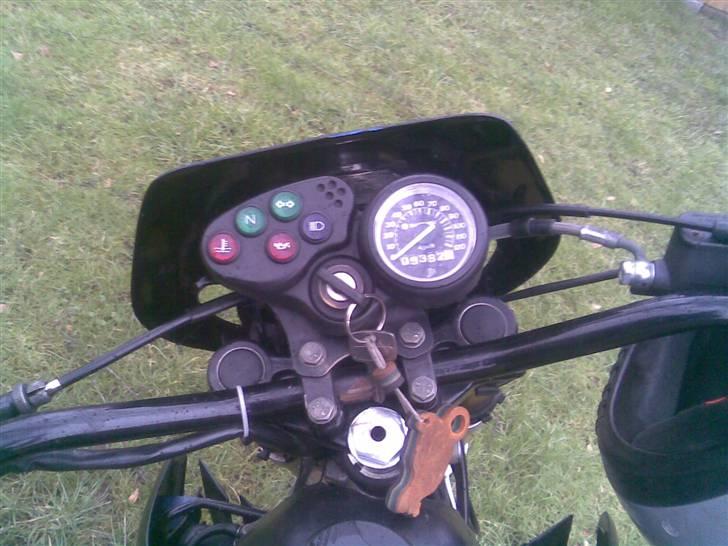 Suzuki RMX solgt billede 7