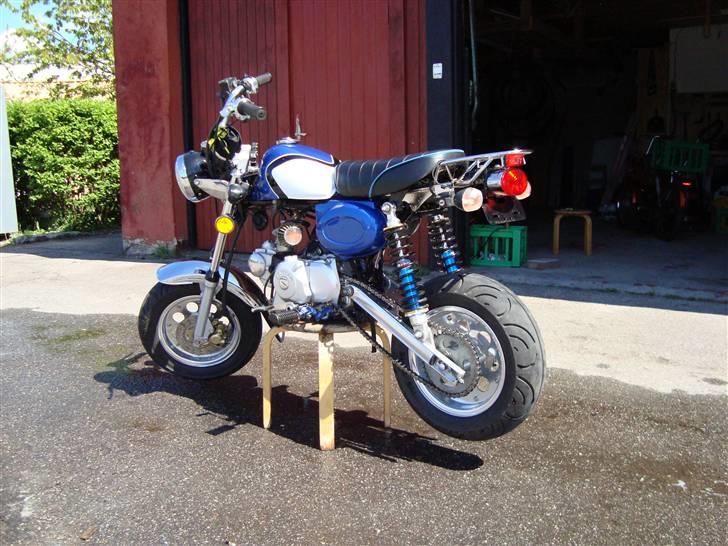 Skyteam - Monkey billede 6