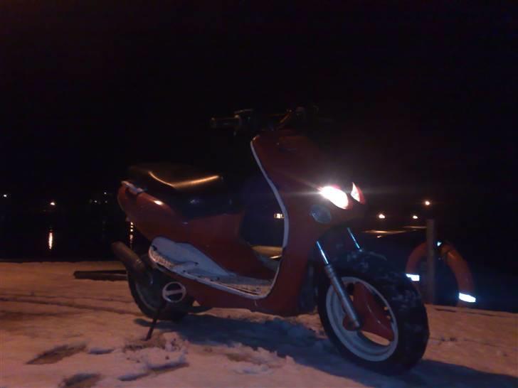 Yamaha neos billede 2