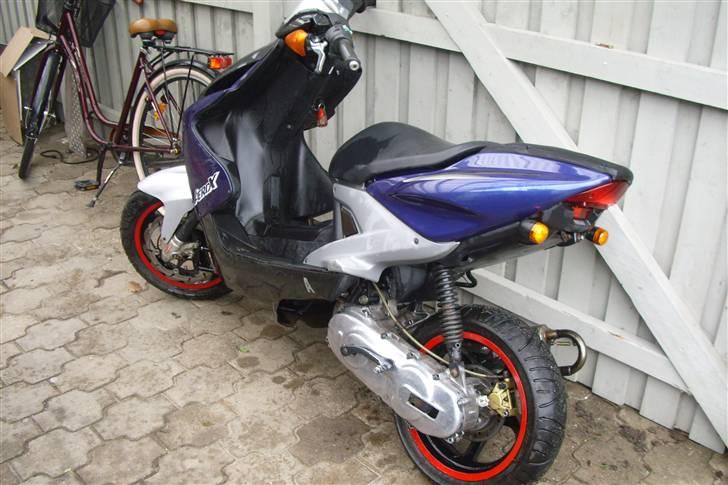 Yamaha aerox billede 2